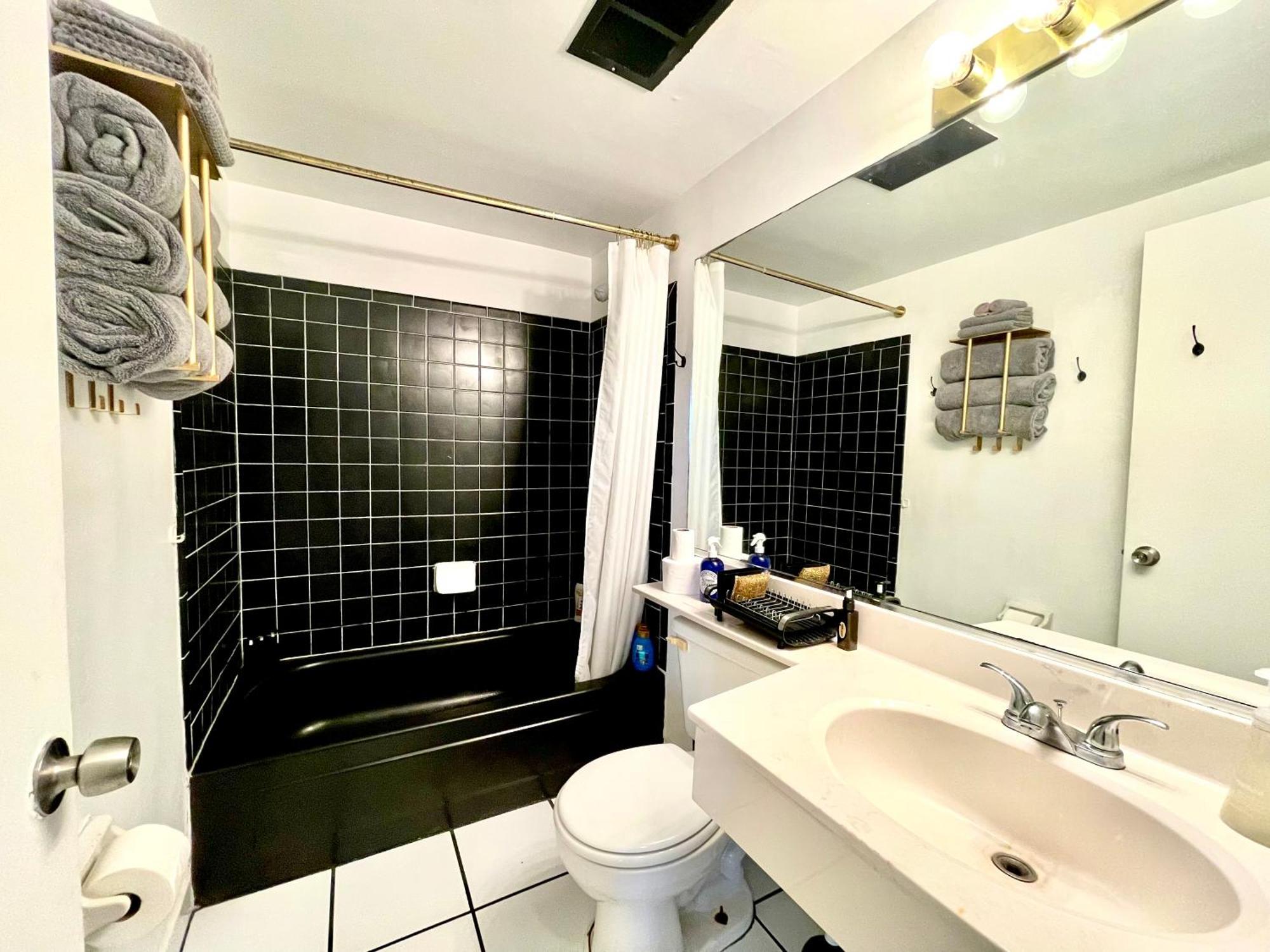 Sunset Studio Daytona Beachfront Экстерьер фото